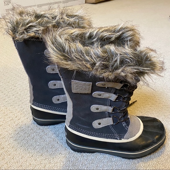 Riverland Winter Boots - Picture 1 of 4